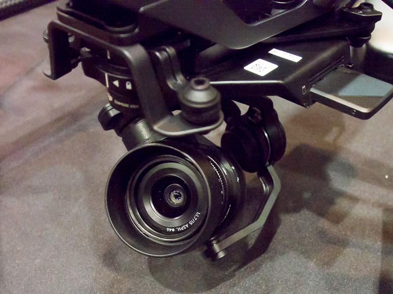 カメラはマイクロフォーサーズマウントのZenmuse X5