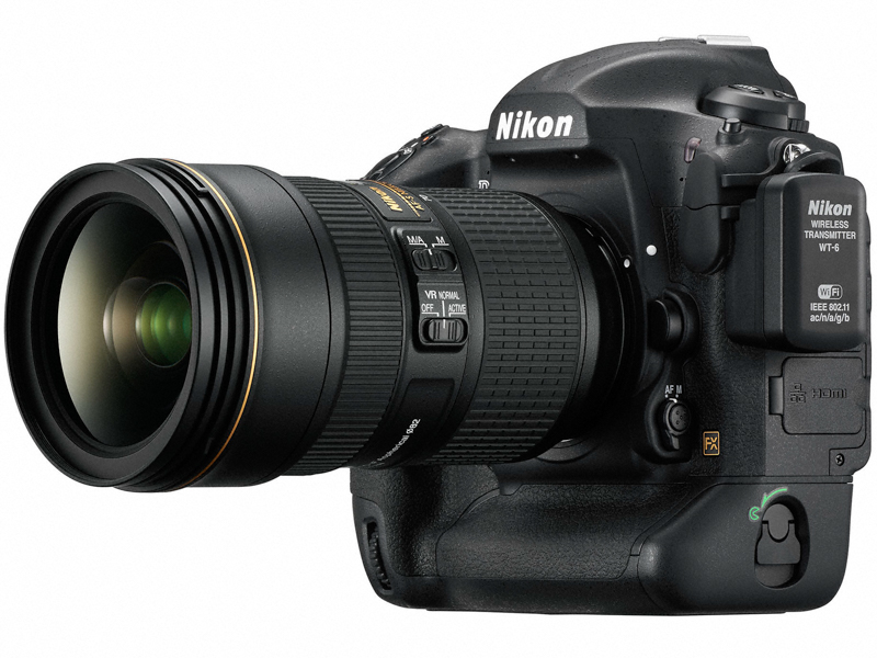 AF-S NIKKOR 24-70mm f/2.8E ED VRを装着したところ