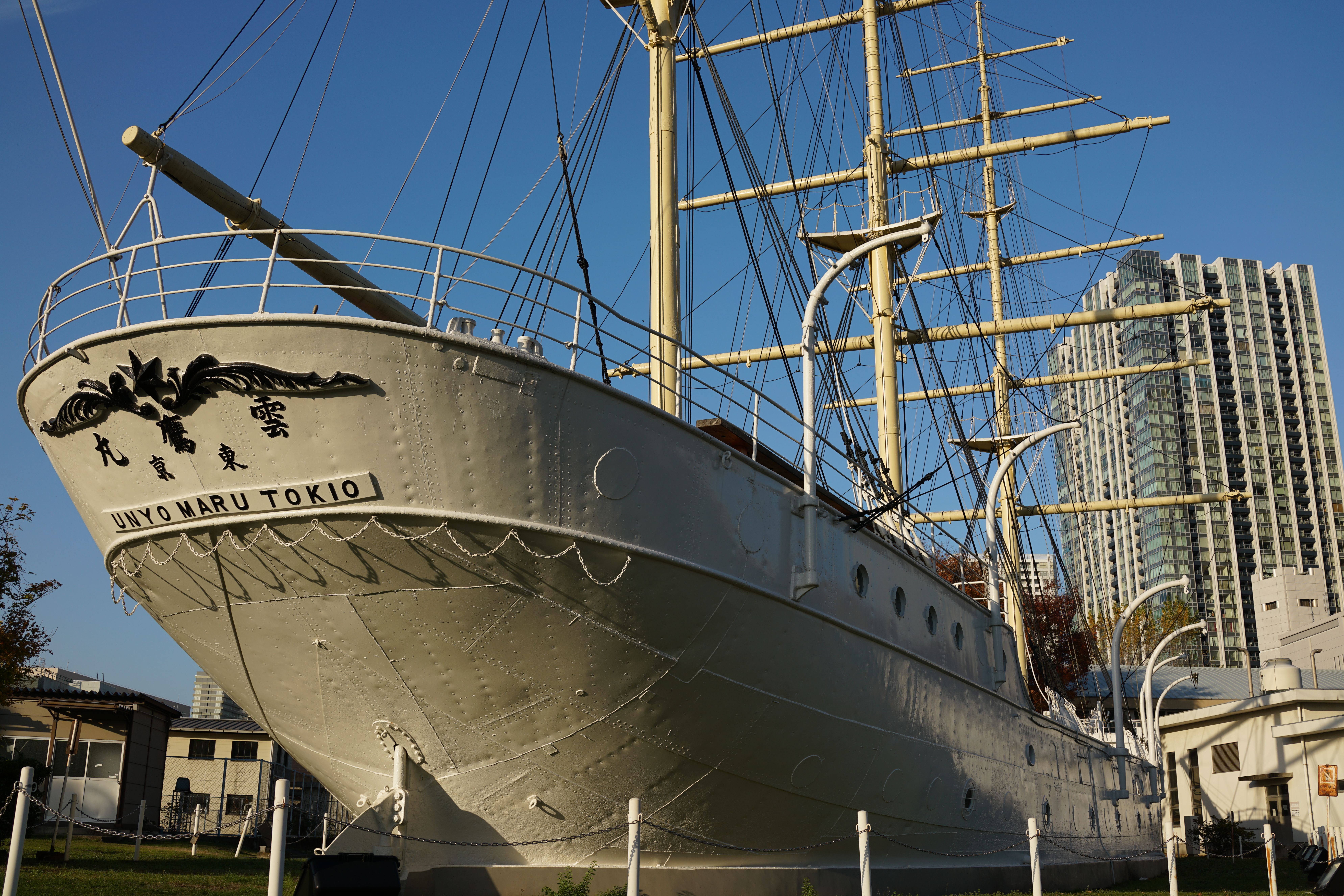 ISO100 / F8 / 1/320秒 / -0.7EV