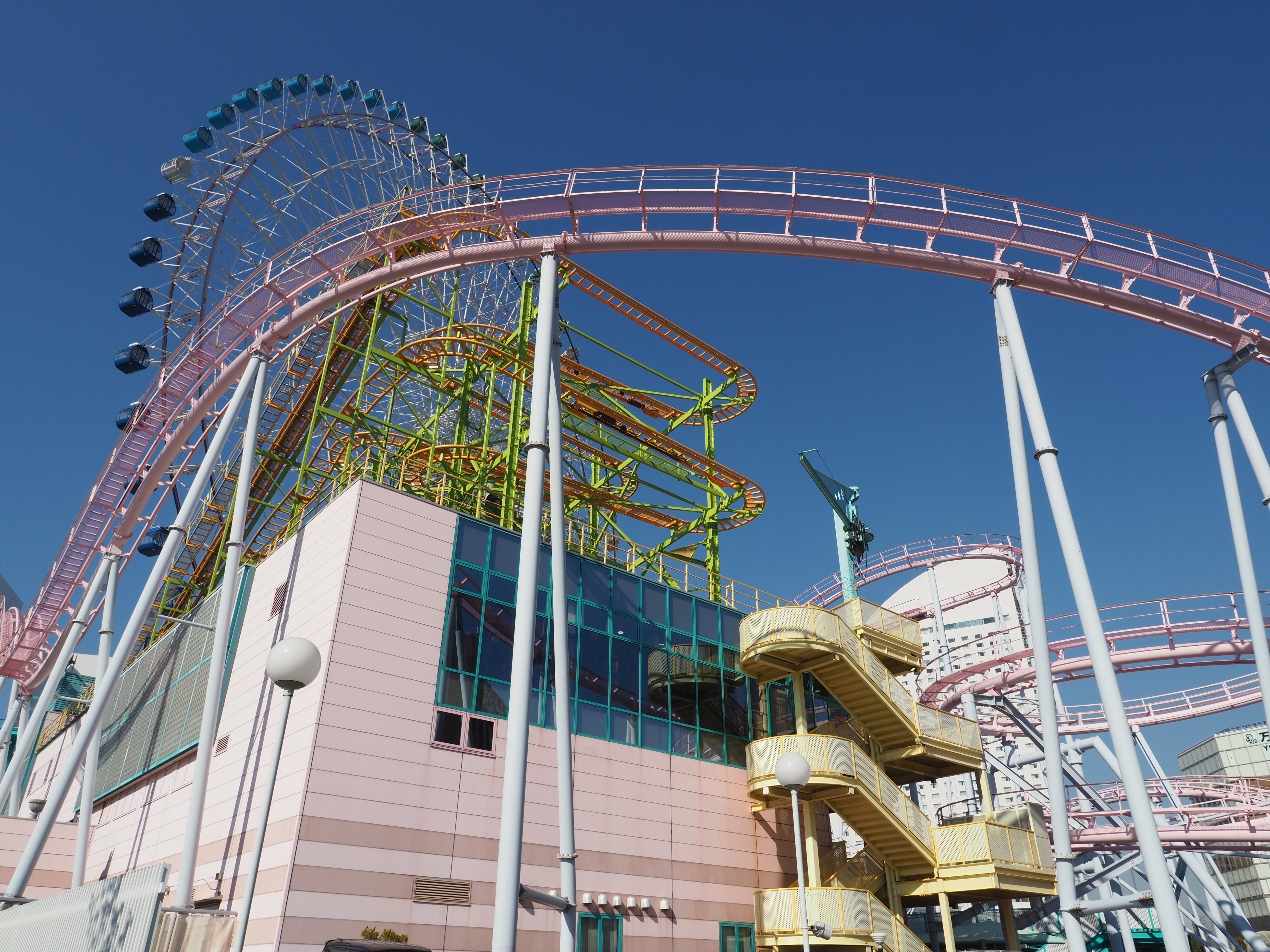 M.ZUIKO DIGITAL ED 12mm F2.0 / ISO200 / F8