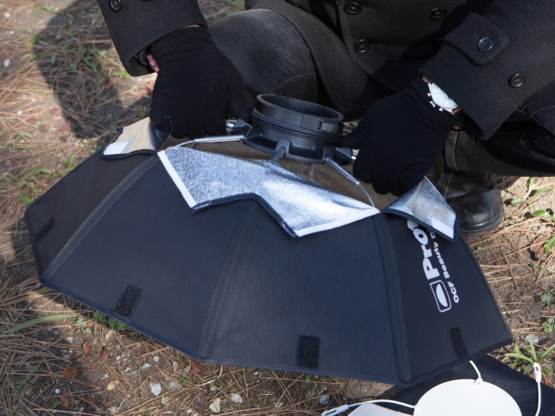 ポジションAであるロッドを対角線ごとに手に持ち、ポジションBに嵌め直してゆく。この手順であれば、大した力はいらない