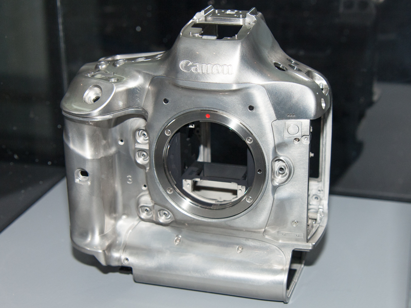 外装はマグネシウム合金製