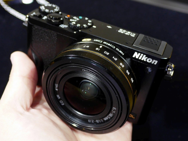 ニコンDL18-50 f/1.8-2.8