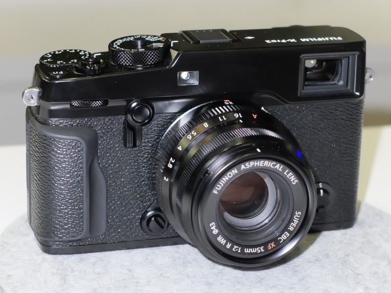 FUJIFILM X-Pro2