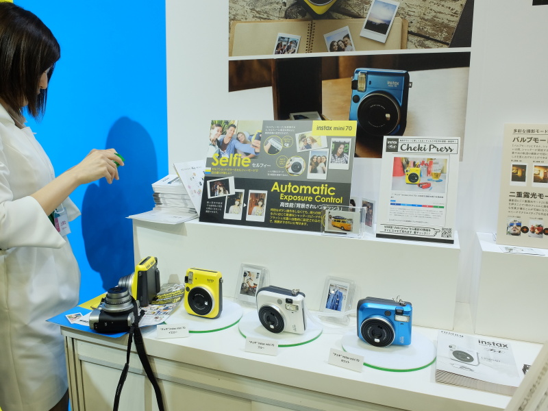 チェキの撮影体験もできる
