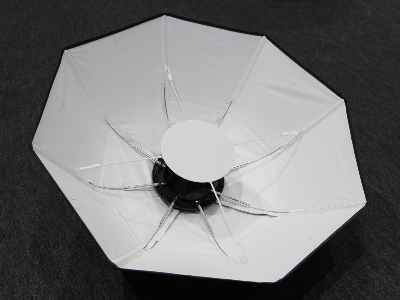 組立も簡単とのこと