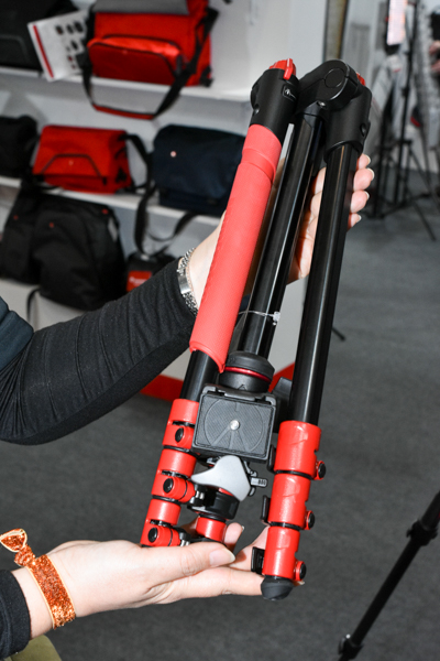 小型トラベラー三脚として人気のある「befree」は収納高40cm