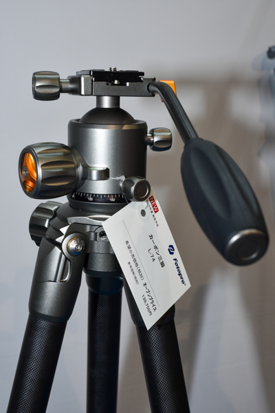 カーボン4段三脚「L-74」