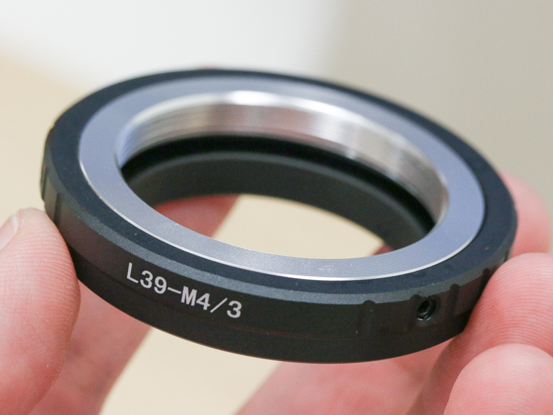 付属のマウントアダプター（レンズ側）