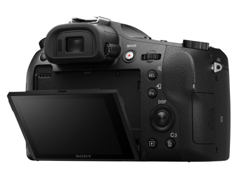 ソニー、25倍ズームになった「RX10 III」を海外発表 - デジカメ Watch