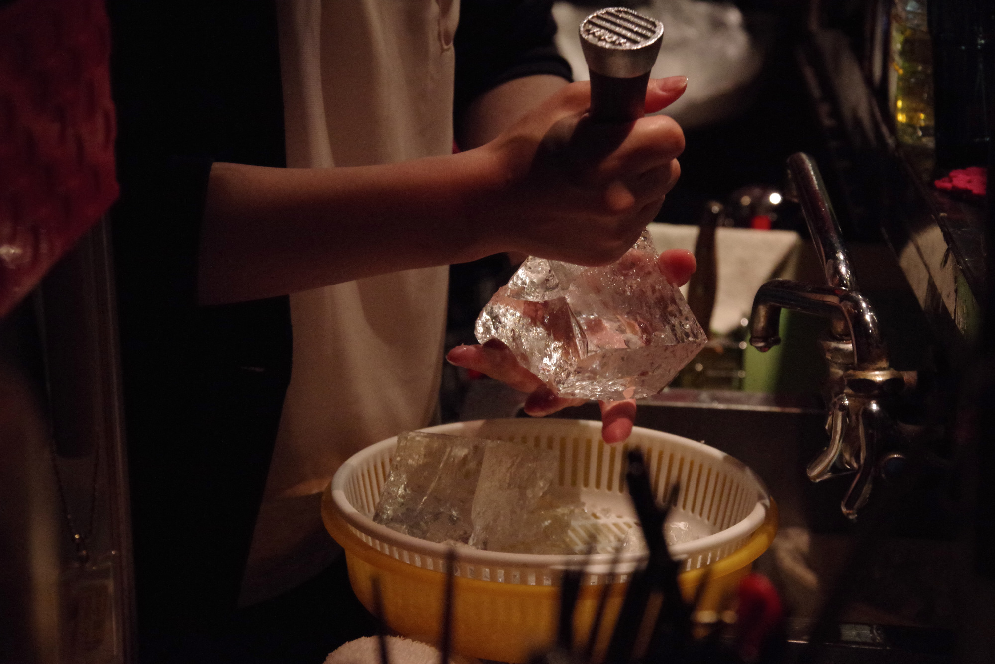 HD PENTAX-D FA 28-105mmF3.5-5.6ED DC WR / ISO12800 / F6.3 / 1/100秒 / -1EV / 73mm