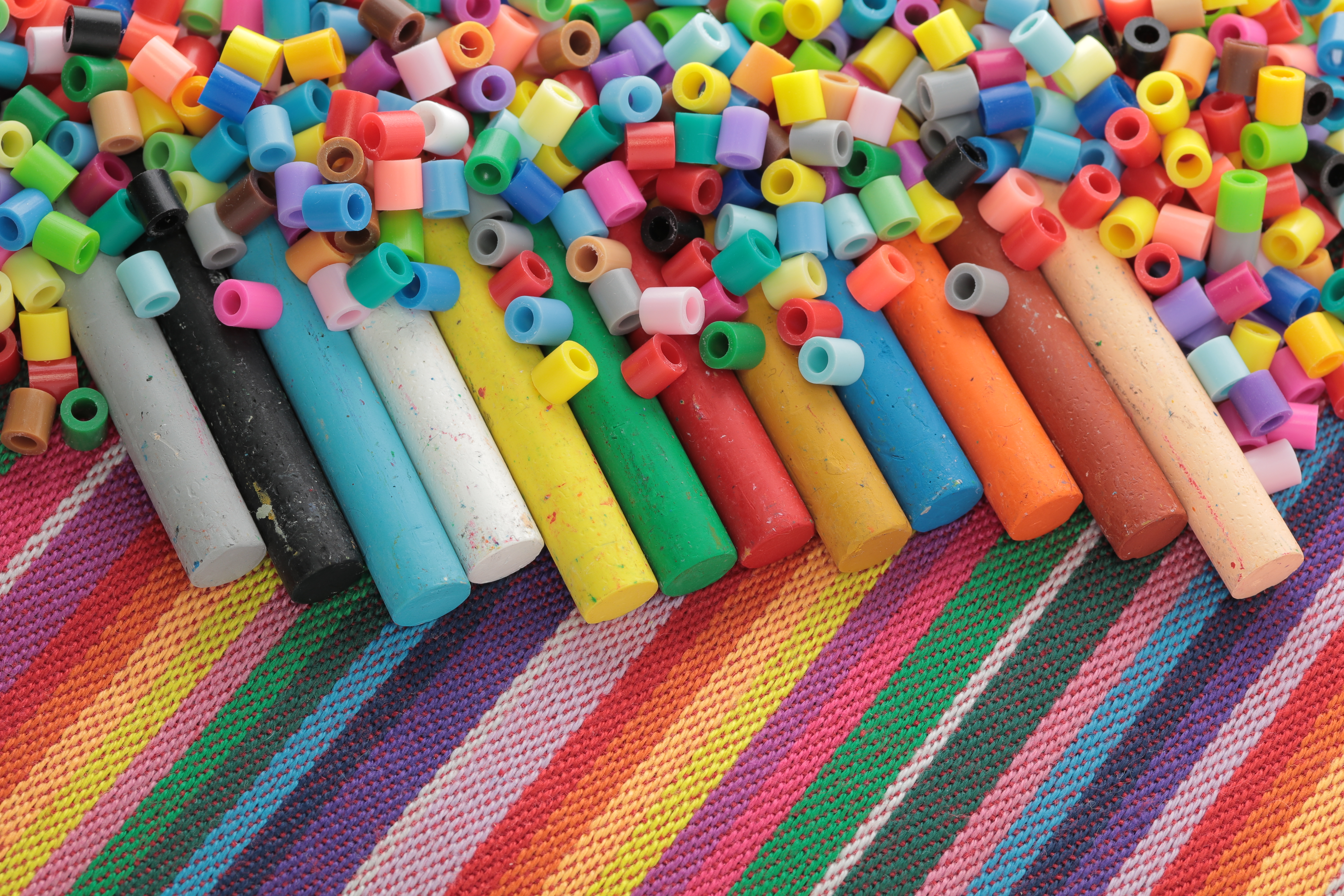 コントラスト：-4