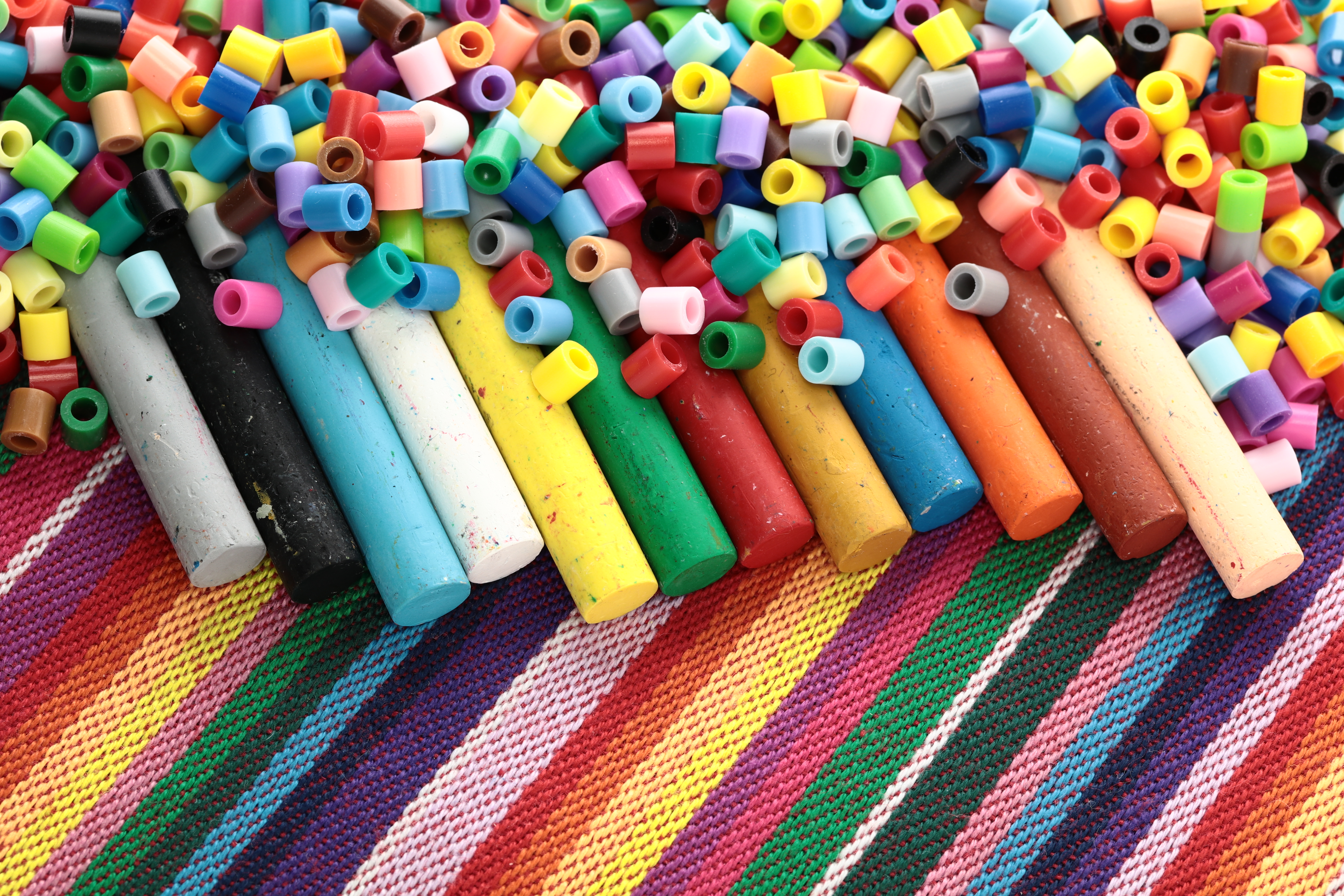 コントラスト：+4