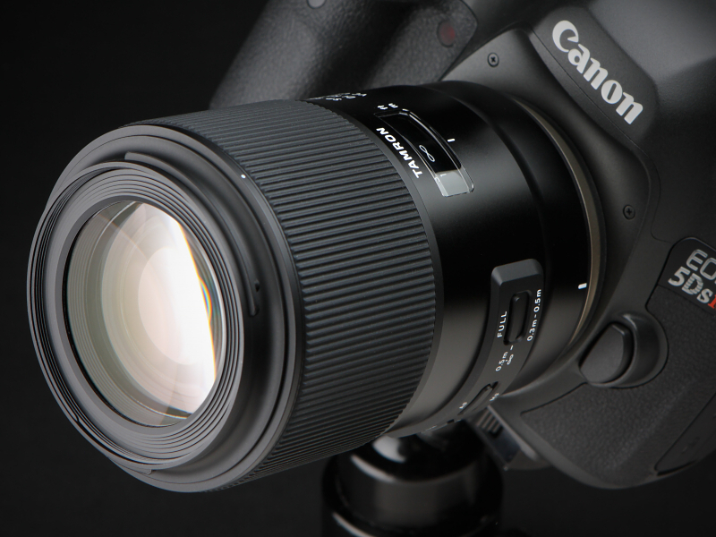 今回はEOS 5Ds Rで試用した。発売は2月。実勢価格は税込8万2,860円前後