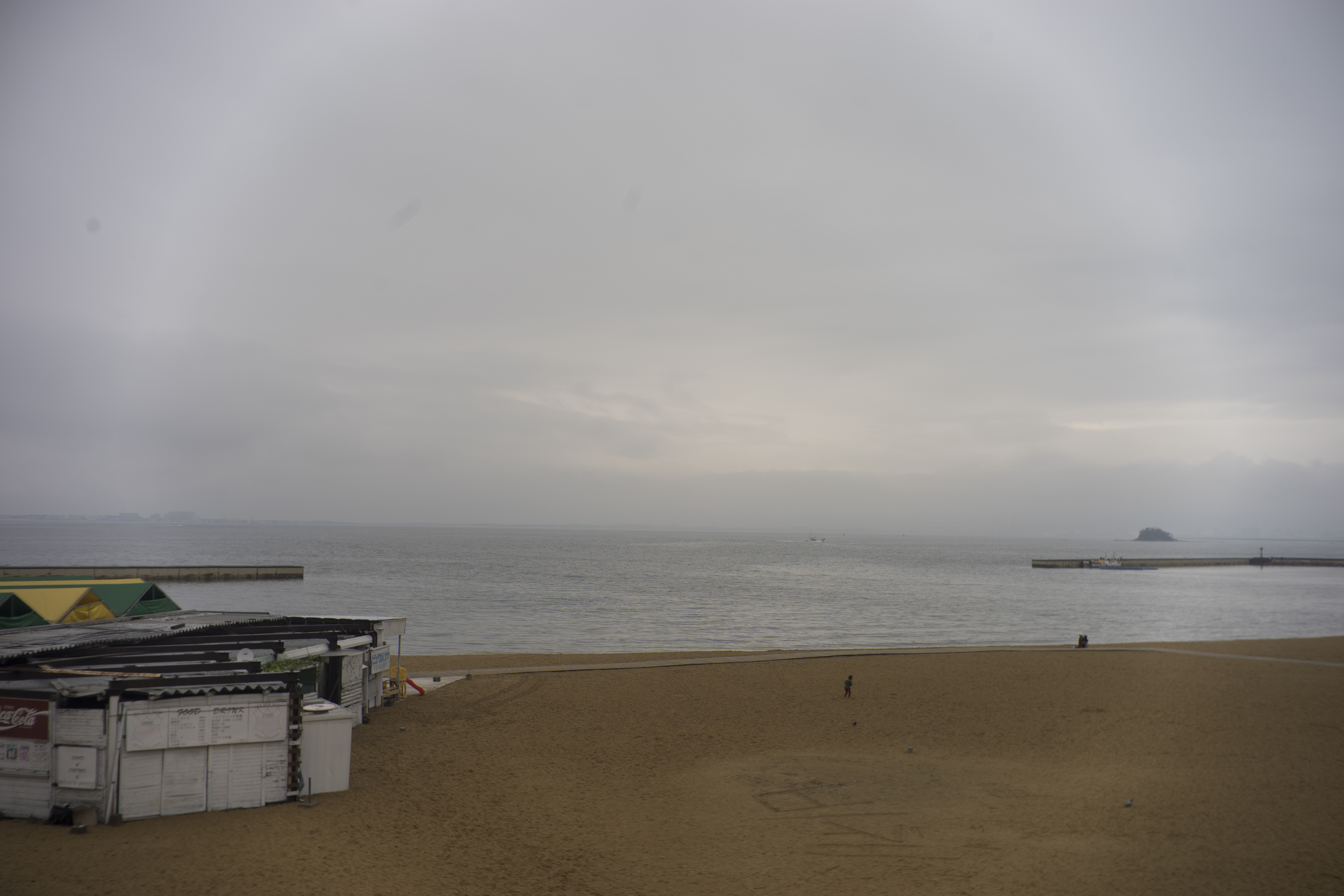 これが初期ロットで発生していた円形の写り込みだ。最新ファームウェアにアップデートすればこうしたトラブルは発生しない