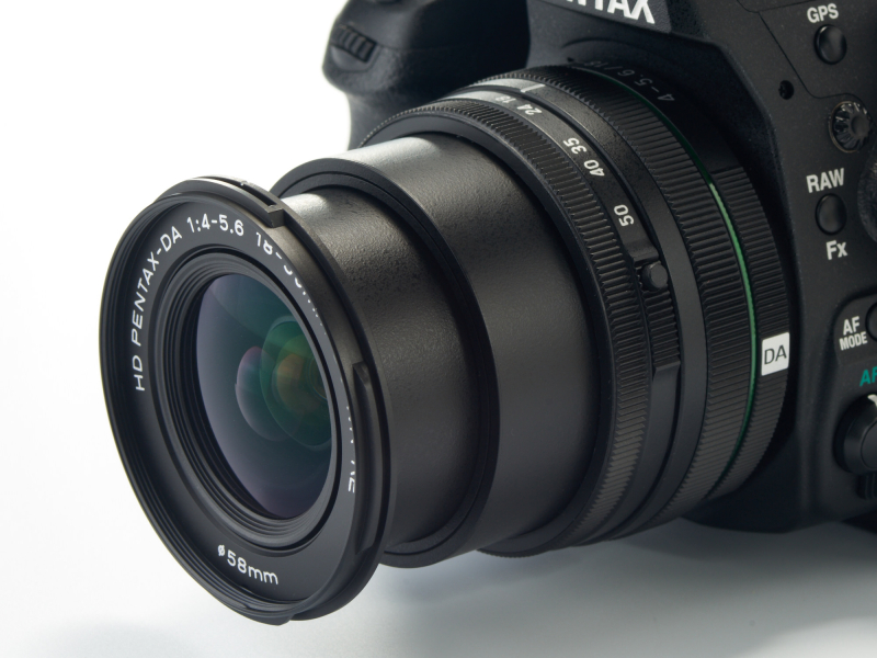 今回はPENTAX K-3 IIで試用した。発売は2015年4月。実勢価格は税込2万7,910円前後