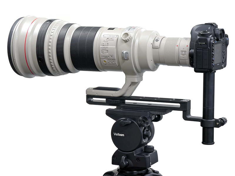 三脚座ネジ穴までの距離が294mmまでであれば利用可能