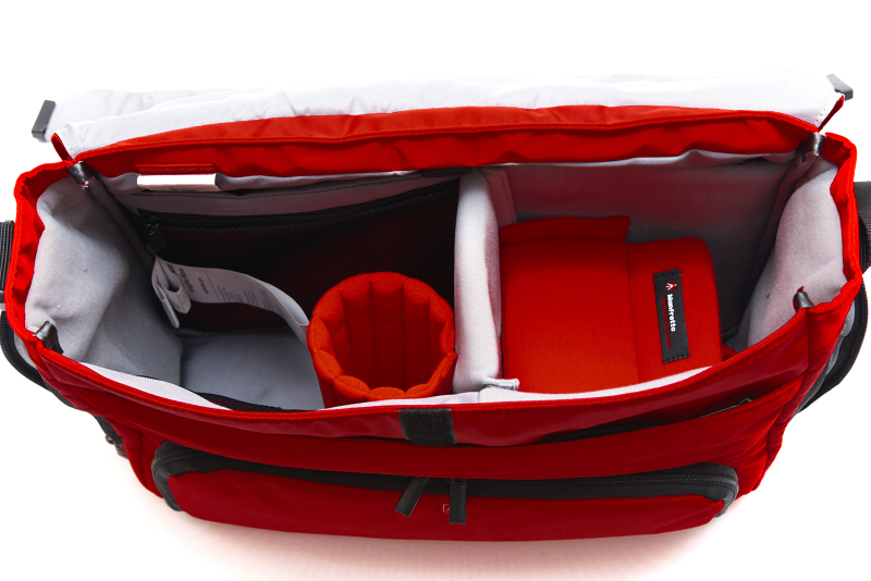 中仕切りのみ入っている状態