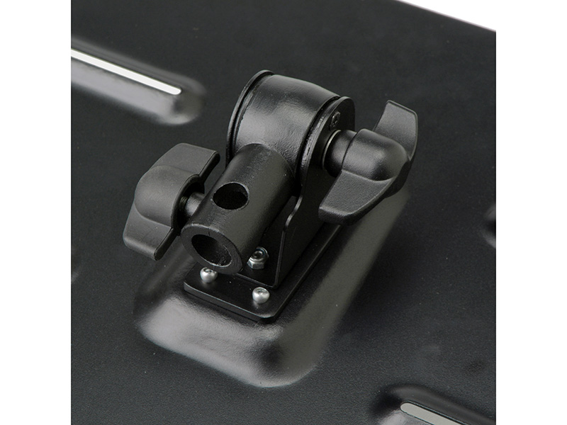 底部の取り付け部