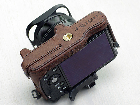 ULYSSES、ソニーRX1R II用イタリアンレザーケース - デジカメ Watch Watch