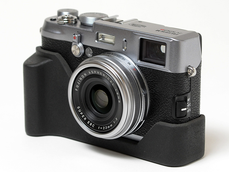 FUJIFILM X100Sへの装着例