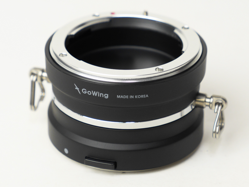 BLaKPIXELが販売している「GoWingレンズホルダー」。ラインナップはキヤノンEF/EF-Sマウント、ニコンFマウント、ソニーAマウント、ソニーEマウント、マイクロフォーサーズ用。希望小売価格は各税込1万1,000円