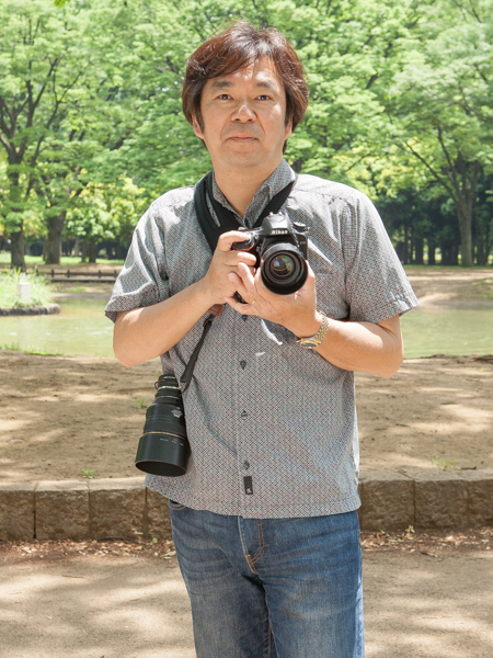 なお今回は、GoWingレンズホルダーと同じBLaKPIXELが販売している速写ストラップ「Custom SLRグライドワン」を使用した