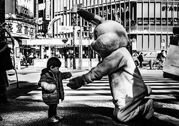 運河 : 熊切圭介写真集 Amazon.com: 熊切圭介写真集 運河: 9784582277876: Keisuke