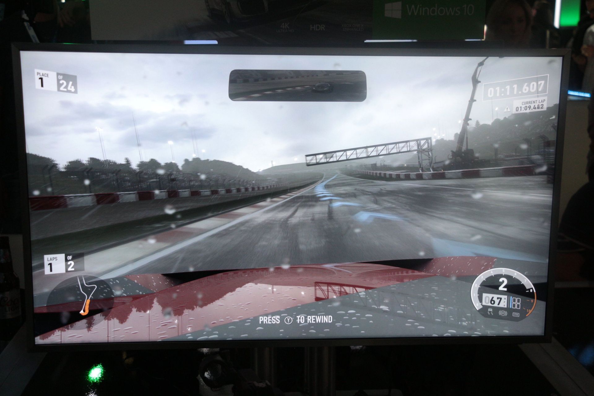 1周目の途中で雨が降ってくる