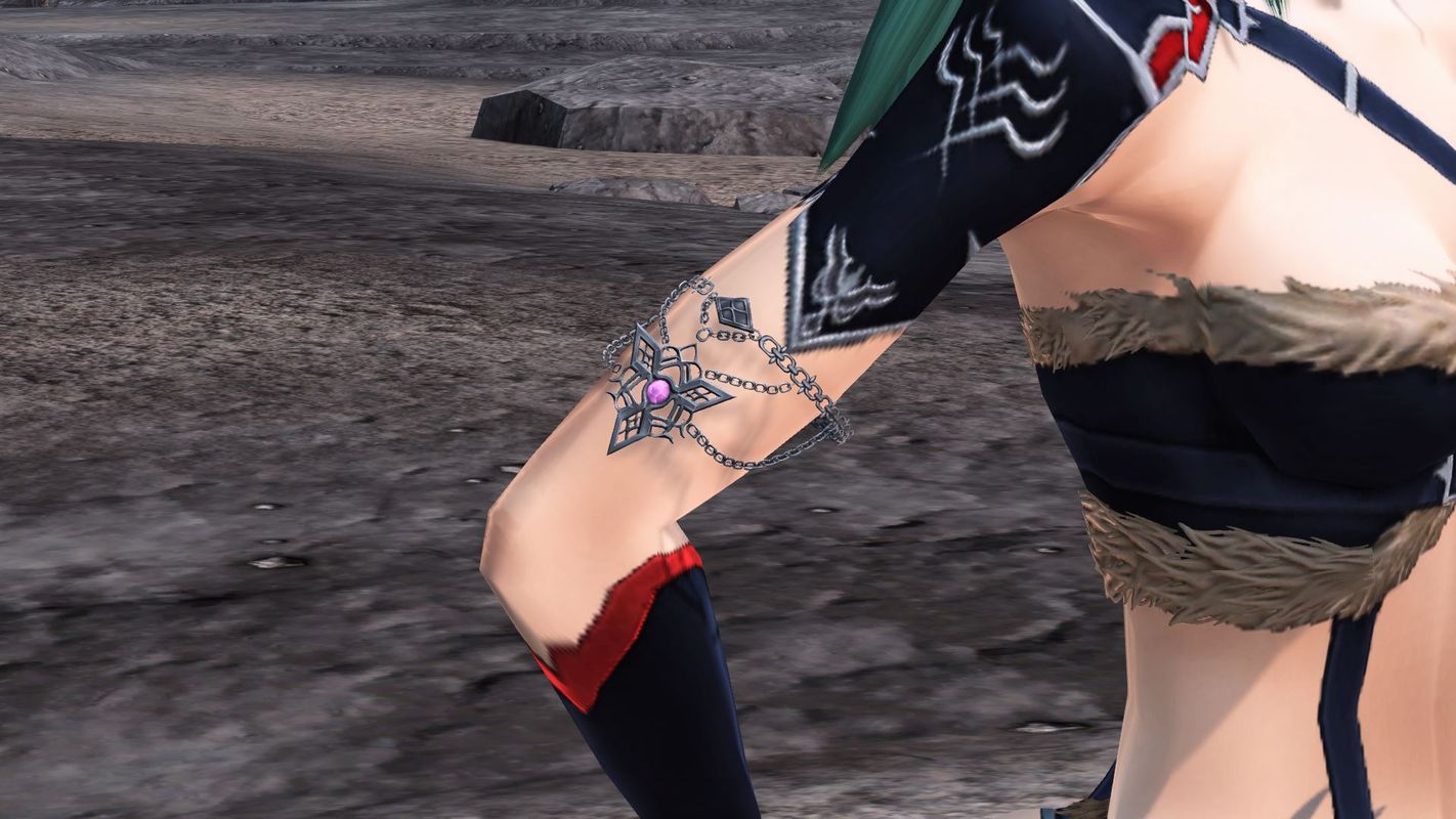 シーナの腕飾り