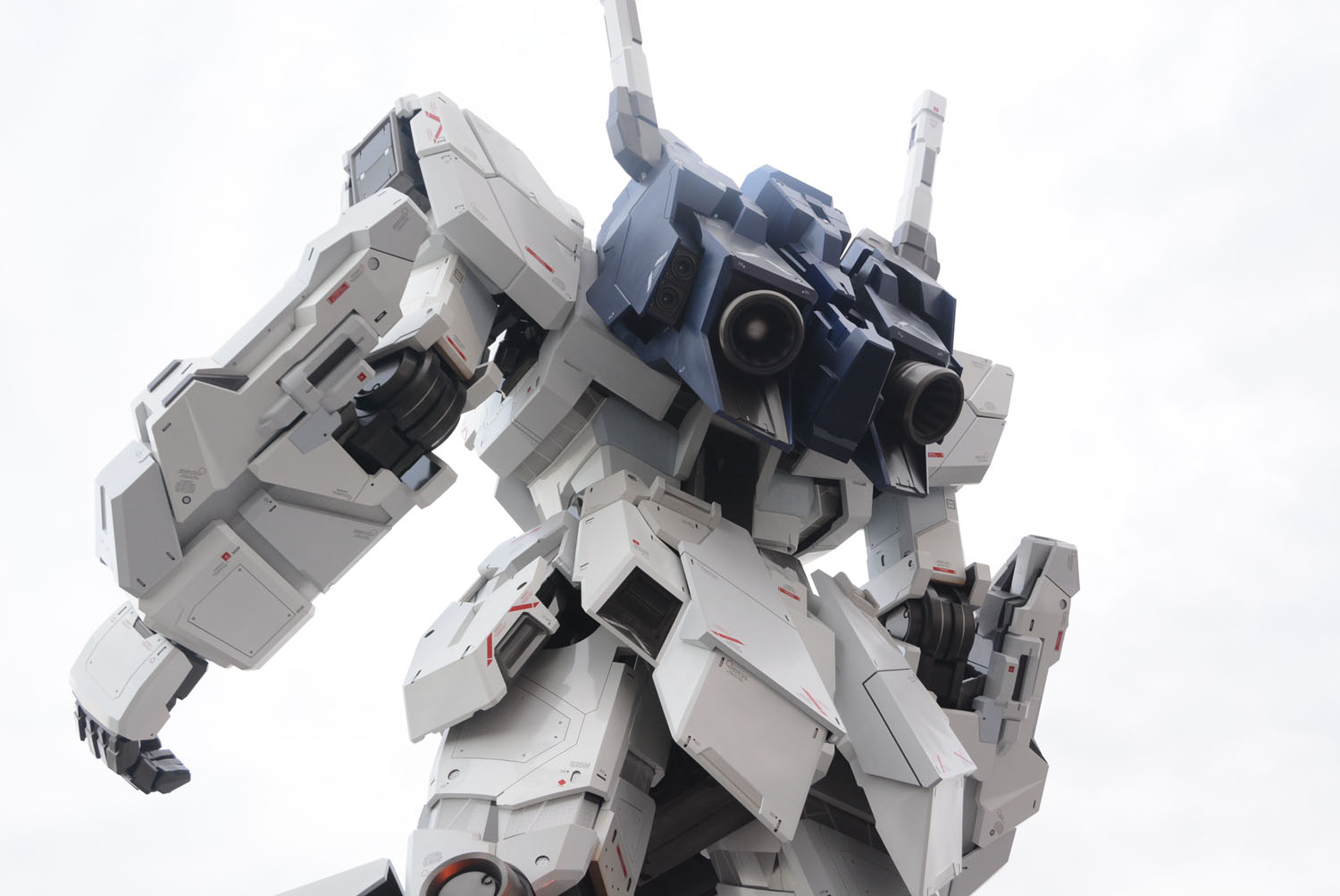 セレモニーの前にも撮影してみた。印象が大きく異なる