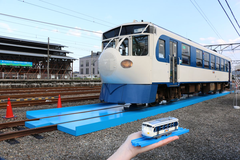 プラレール「KF-02 JR四国『鉄道ホビートレイン』」プラレール号」発売