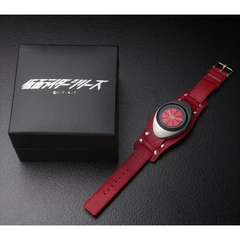 初代「仮面ライダー1号」の変身ベルトをモチーフにした腕時計の