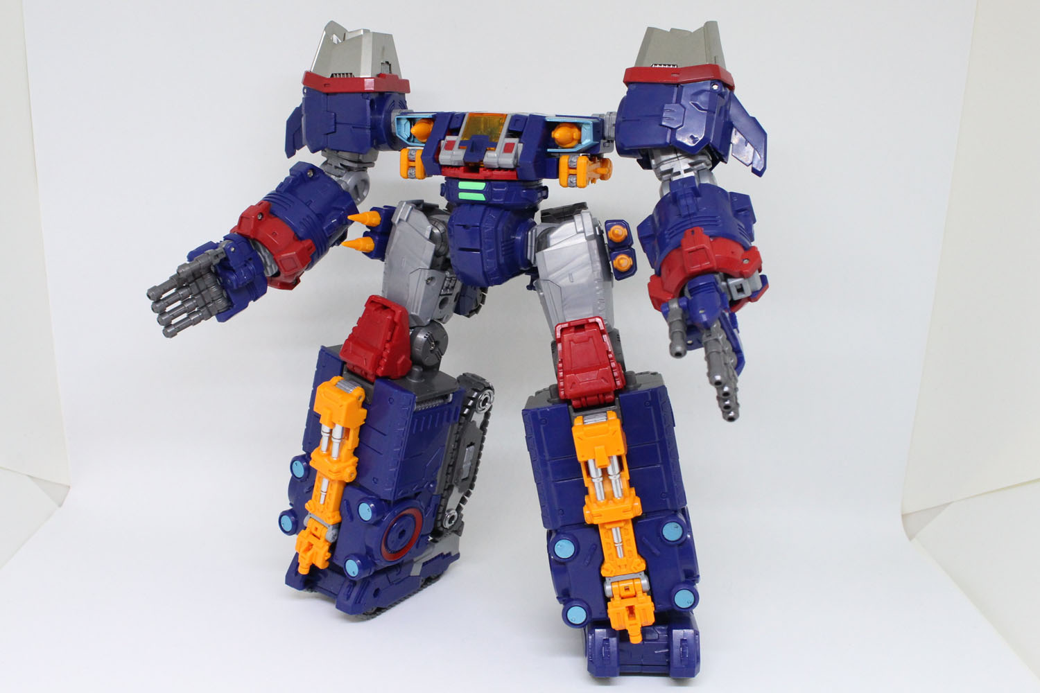 ガイアパワードから変形する「メックモード：ガイアクエイカー」