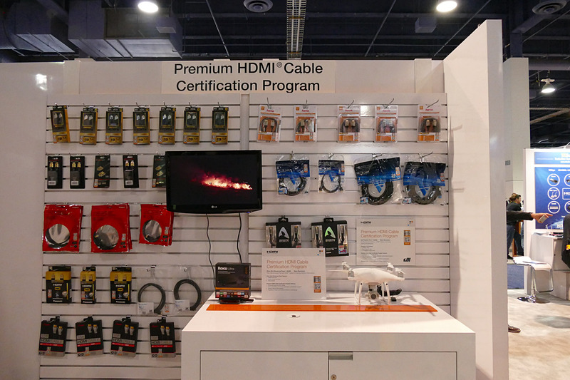 HDMI2.1に対応していることを保証するプレミアムケーブル。QRコード付きのホログラムシールで粗悪品を排除