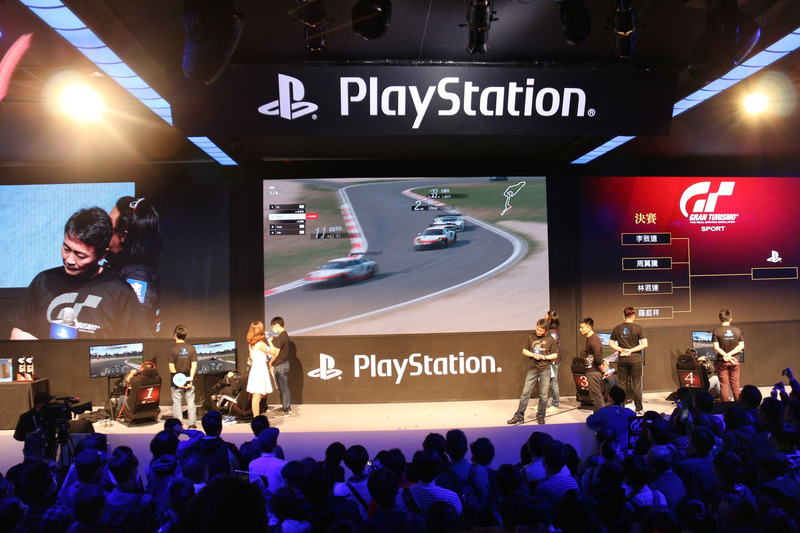 山内一典氏が誰なのかよくわかっていない子供も多い印象だったが、生粋の「GT」ファンになった後、その幸運を自覚するのだろう