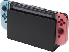 サイバーガジェット、装着したままドックに挿し込めるNintendo Switch