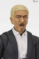 ダウンタウンの浜田さん、松本さんが「S.H.Figuarts」で立体化
