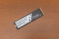 Western Digital Black 3D NVMe SSD」レビュー - GAME Watch
