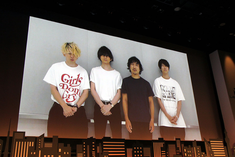 PVで音楽を担当した「BAMP OF CHIKIN」からのビデオレターが紹介された。そこでは「妖怪ウォッチ」のアニメを見ていたことや、完成したCMを見て遊ぶしかないと思ったことなどが語られていた。なお、曲のタイトルは「望遠のマーチ」となっている