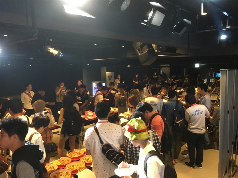 そしてピザパーティへ