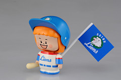 25年ぶりに復活！当時のユニフォームを再現した「プロ野球人形