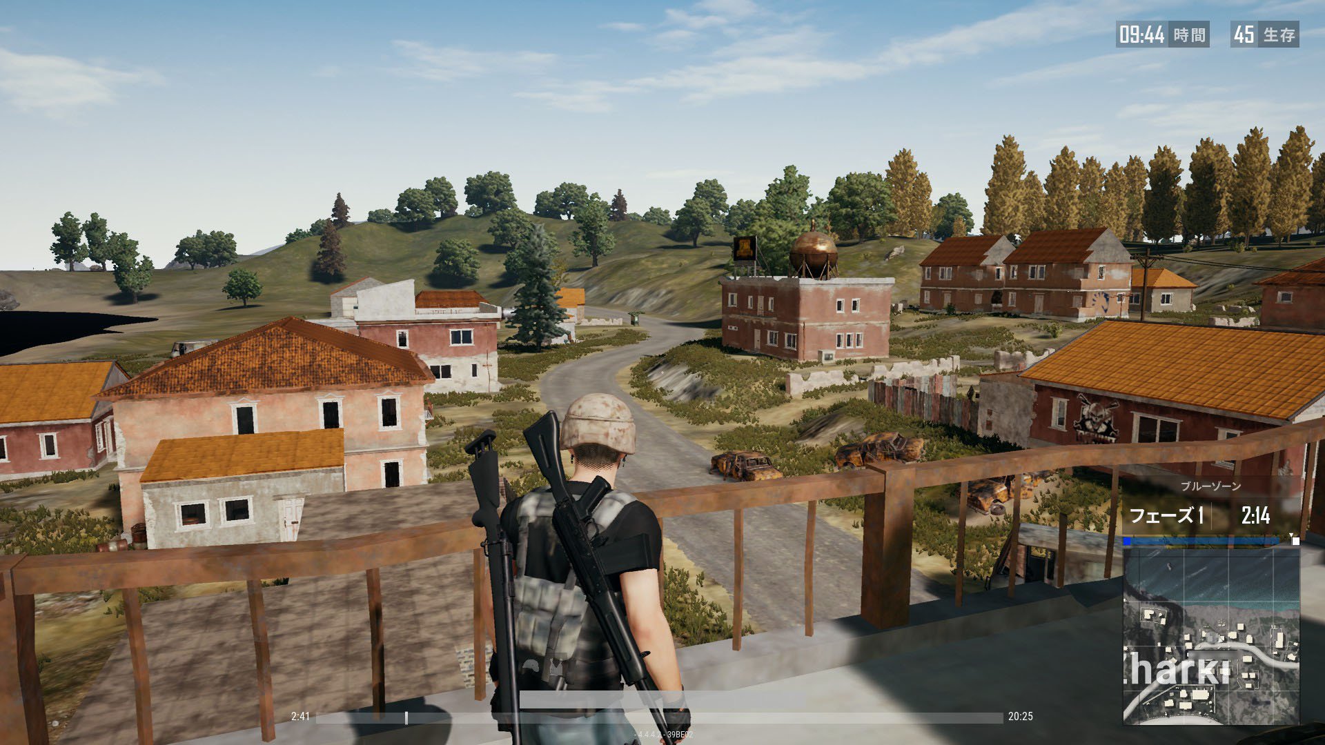 最低画質（左）と、最低画質にアンチエイリアスを付与したもの（右）。ウルトラや画質優先と比較してかなり簡素なグラフィックスとなっている。右はジャギーが減ったことにより視認性が大幅によくなっている。しかも軽い。オススメの設定だ