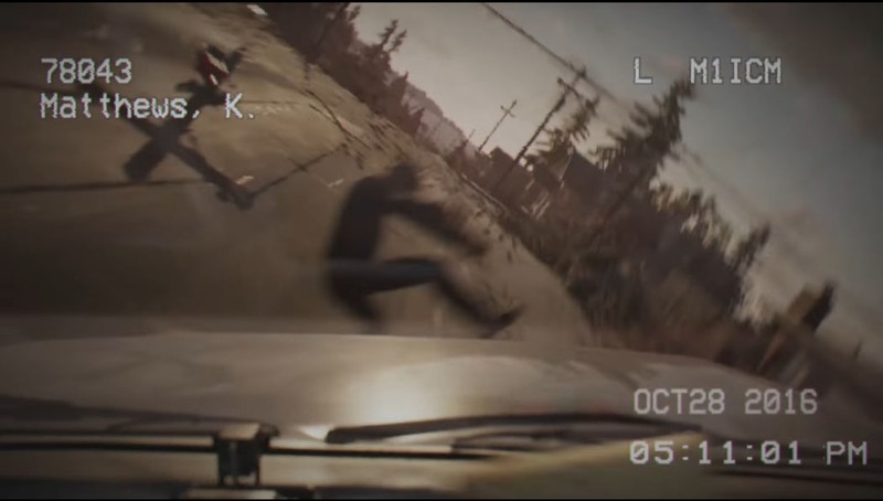 強い衝撃で吹き飛ばされる警察官。パトカーも横転してしまいます。ドキュメンタリー手法でのホラーのような映像には、緊張感と事件性が漂います