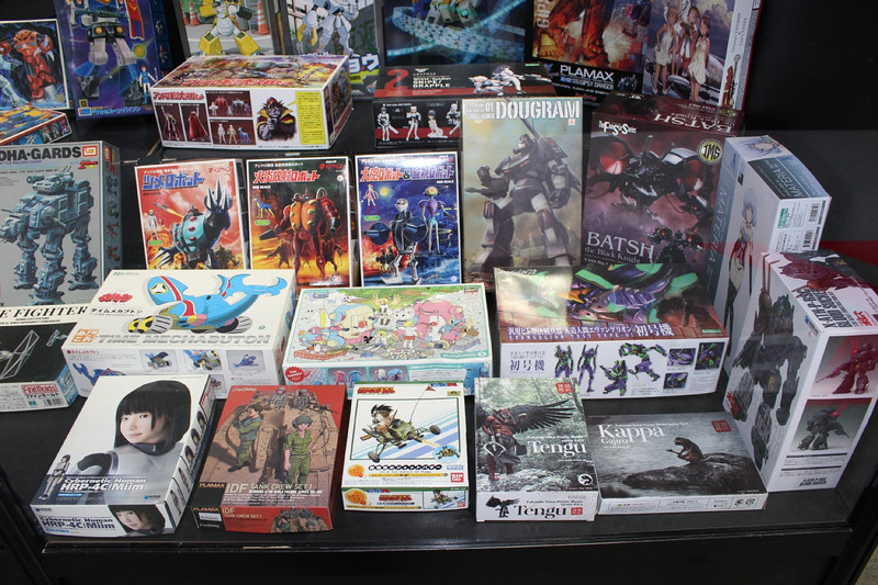 原色の派手なパッケージが目立つキャラクターモデルの数々。完成品のフィギュアが少なかった当時は、メカに限らず登場キャラクターのモデルも多く発売された。そして1980年のガンプラの発売以降、このカテゴリーのモデルが台頭していく