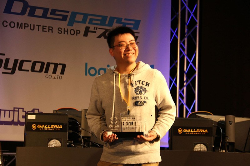 今年から新設されたBYOCアワードの最速予約部門を受賞した焼きごめ氏。イベントが始まる前に受賞してしまうところが凄い