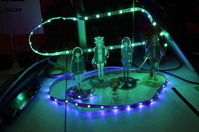 LEDを駆使してお気に入りアイテムをアピールしている