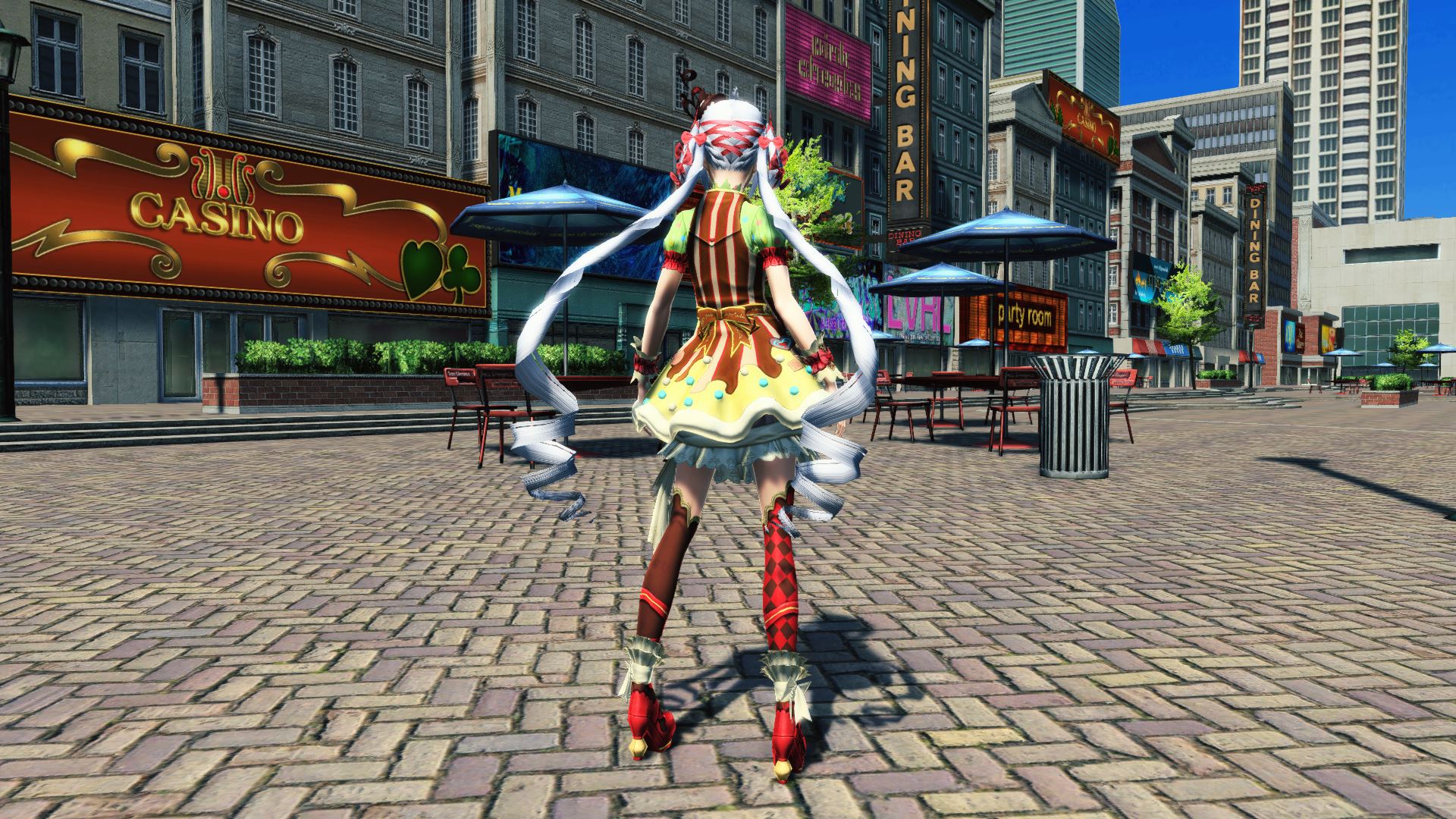 荒野のならず者が好んで着る服装。キュートに装いながら至る所に仕込んだ武器は、己の信念を貫く意志を見せる