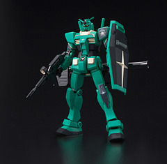 プロ野球12球団やユニクロ、工業デザイナーデザインのガンプラが登場