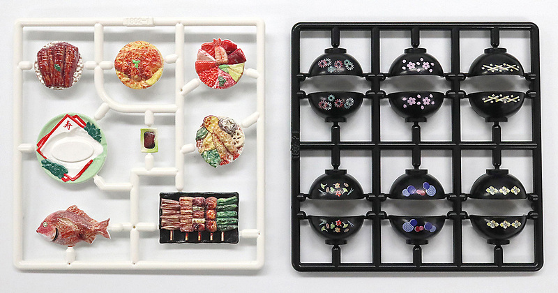 昨今は1/12スケールのアクションフィギュアを使い、とあるシチュエーションをディオラマ風に撮影し、それをインスタグラムなどのSNSに投稿することが大流行している。この“フィギュアのごはん”シリーズは、そうしたマーケットに向け企画開発され投じられた製品である